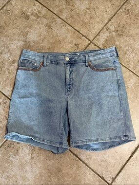 Women's Light Blue Washed Denim Jean Shorts with Braided Pocket Trim